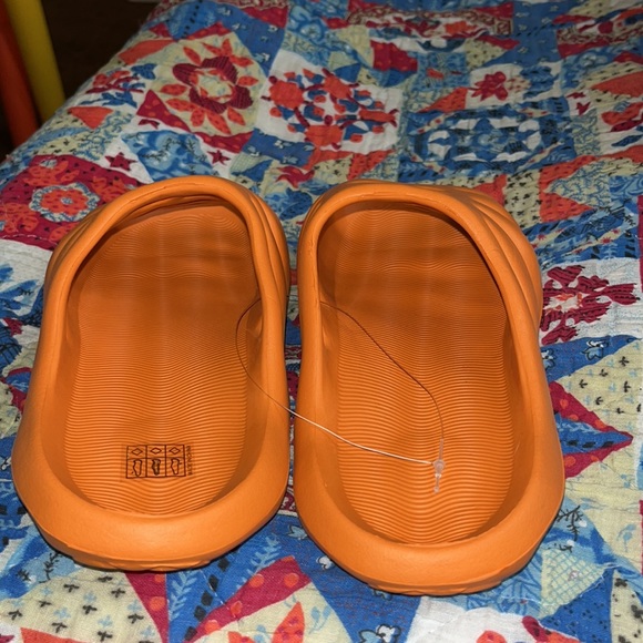 EVA Foam 450 Slide Caged Unbranded Sandals New Rust Burnt Orange - Picture 8 of 17